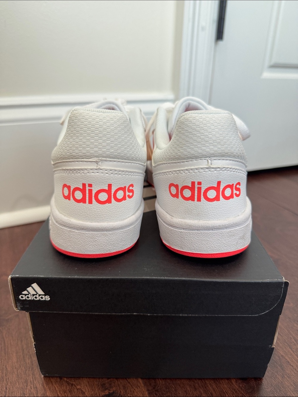 Adidas Hoops 2.0 K Court Sneakers Casual Style Limited Edition Shoes, Youth 5.5 - Picture 7 of 8